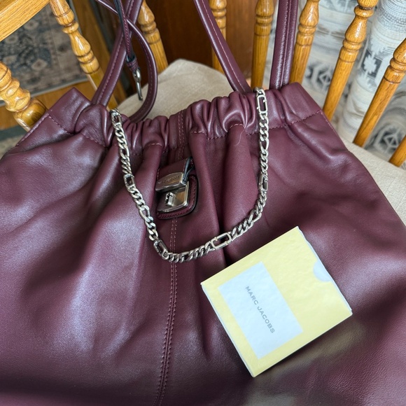 MARC JACOBS Cristina Tote in Plum (Bordeaux), NWOT - Picture 12 of 16